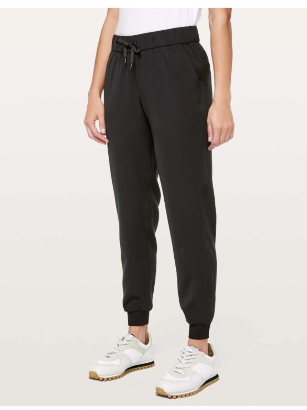 LULULEMON Black On the Fly Joggers Size 4